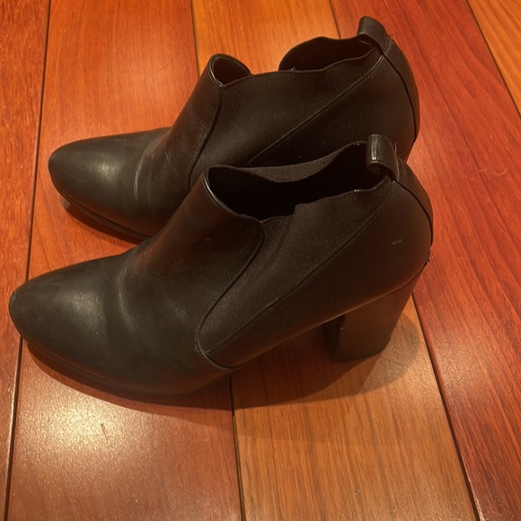 Italian booties - Picture 4 of 6